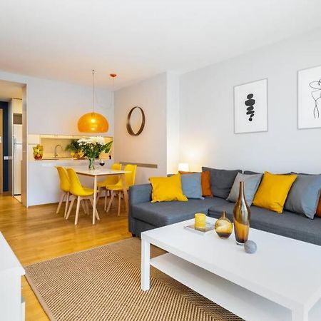 Lodging Apartments Monumumental Free Parking Barcelona Ngoại thất bức ảnh